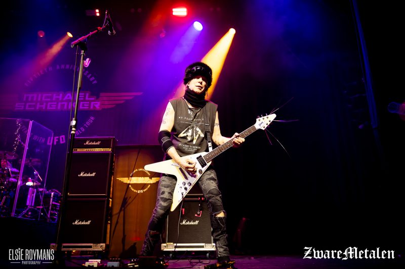 Michael Schenker live in de 013 te Tilburg door Elsie Roymans voor Zware Metalen