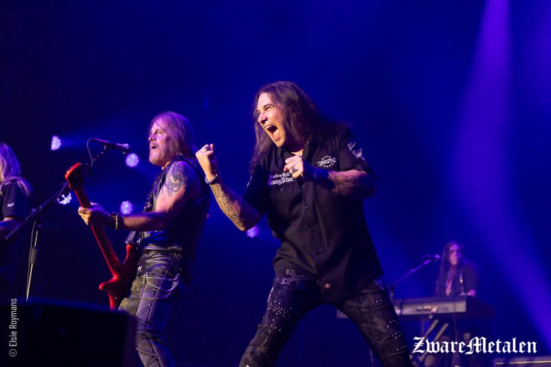 Savatage live in de 013 te Tilburg gefotografeerd door Elsie Roymans voor Zware Metalen