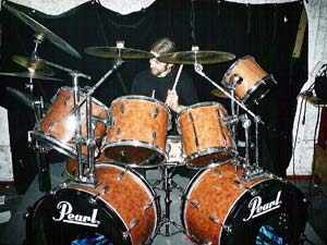 Paul Beltman - drummer Judgement Day tijdens repetitie
